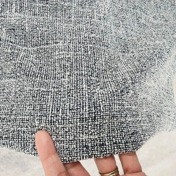 Banana Republic Womens Tweed Sleeveless Knee Sheath Dress Size 14 Gray 18PT - Picture 7 of 9